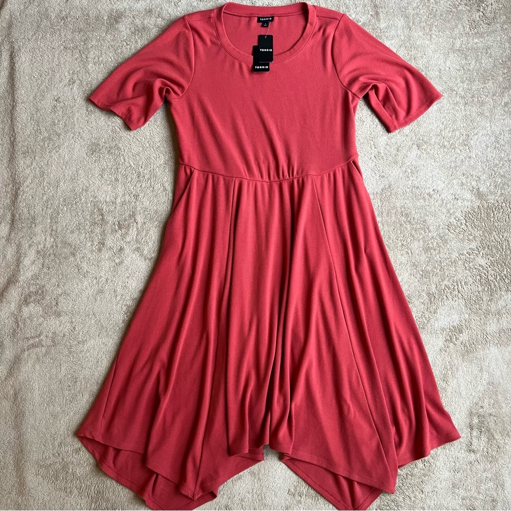NEW! Torrid | Womens Dress Coral Pink Ribbed Knit Handkerchief Hem Pockets Sz 1